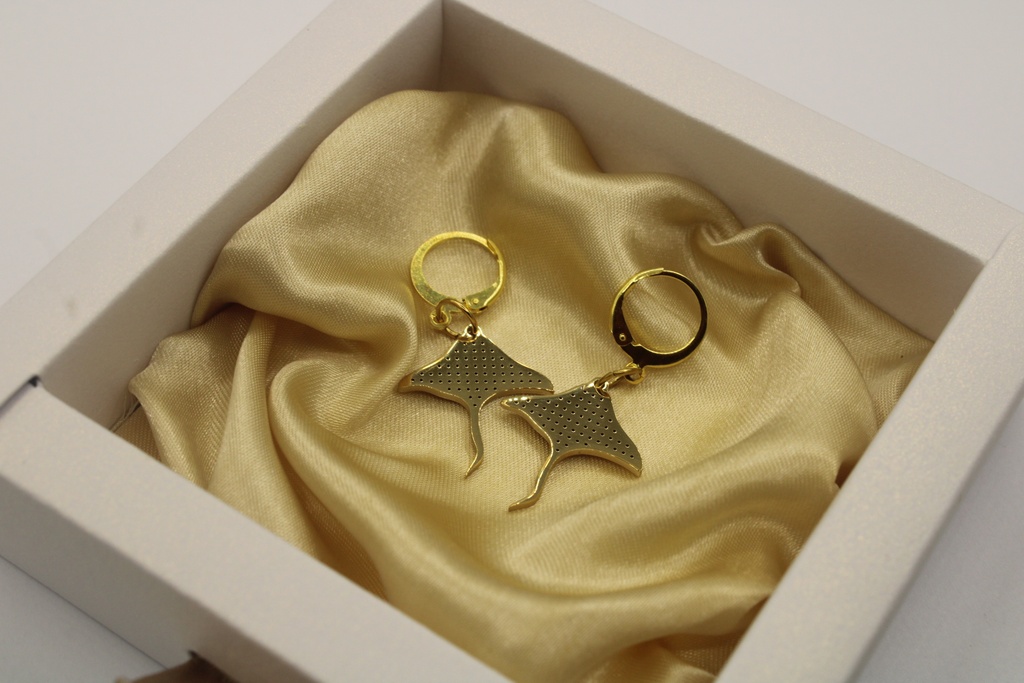 Eagle Ray Earrings GOLD