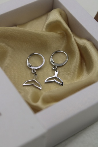 Whale Tale Earrings SILVER